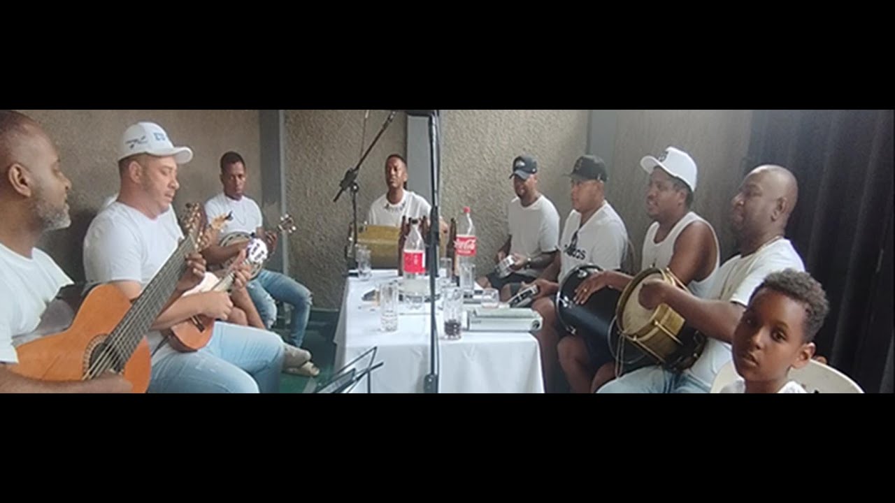 40 minutos de Reinaldo cantado pelo projeto Sambas que Aprendi Lá em Casa