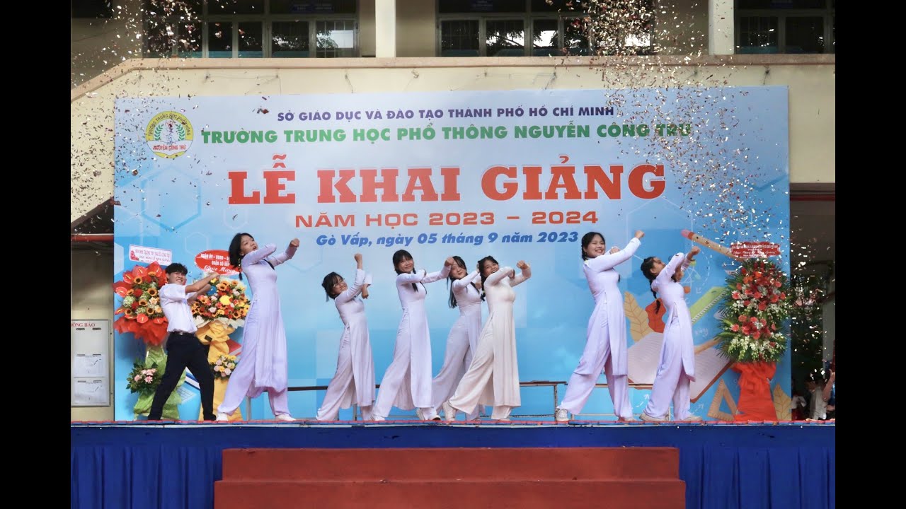 [KHAI GIẢNG 23-24] ĐẨY XE BÒ - PHƯƠNG MỸ CHI X DTAP | THPT NGUYỄN CÔNG TRỨ