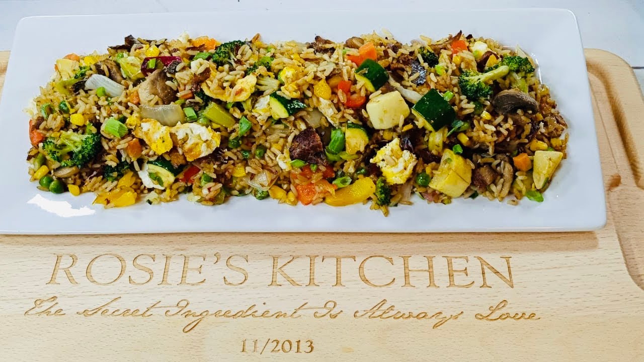 How to make sinfully delicious Smoked herring fried rice.
