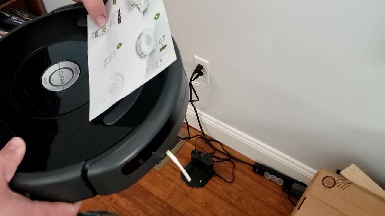 I BOUGHT A ROOMBA ( iRobot Roomba 675 Unboxing, Use, check up, and repair )