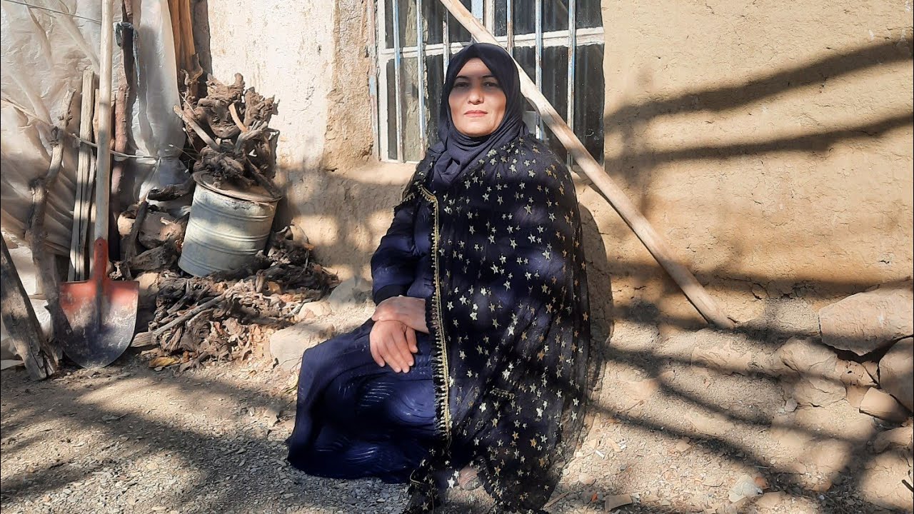 کولێرەی تەنوور چێشت لێ نان لەلادێ