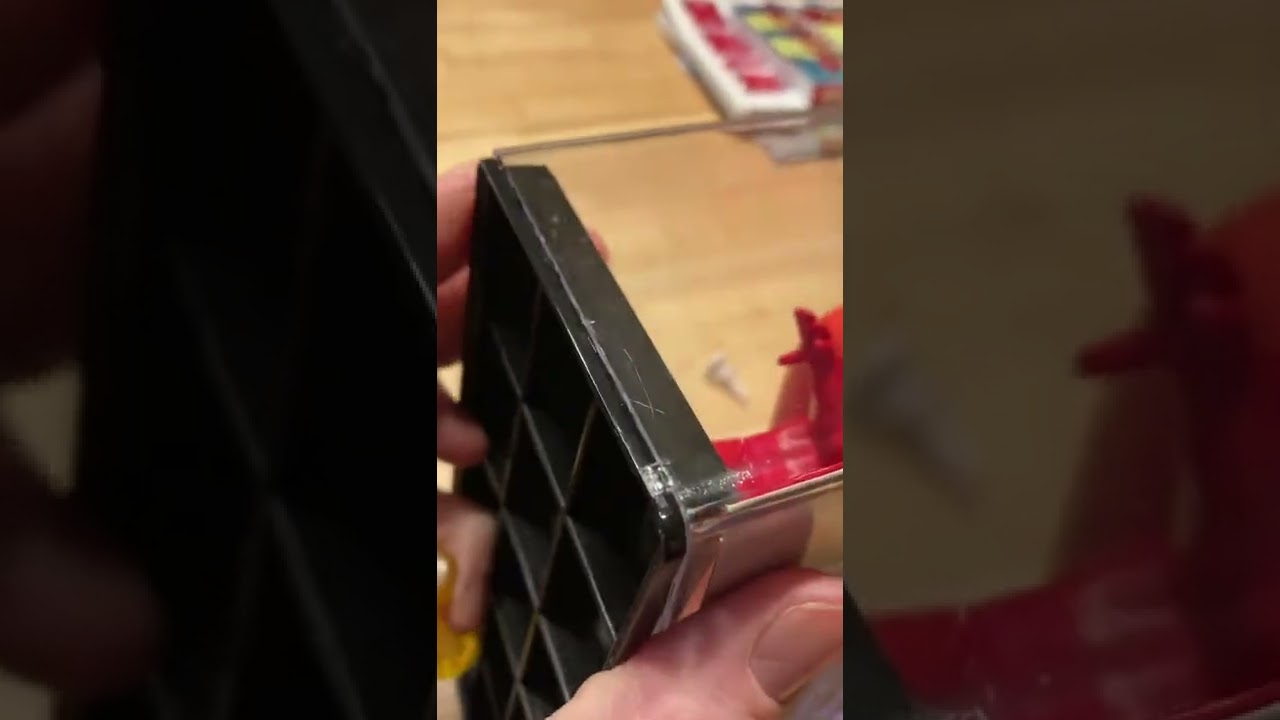 How to open Funko Pop comic acrylic box.