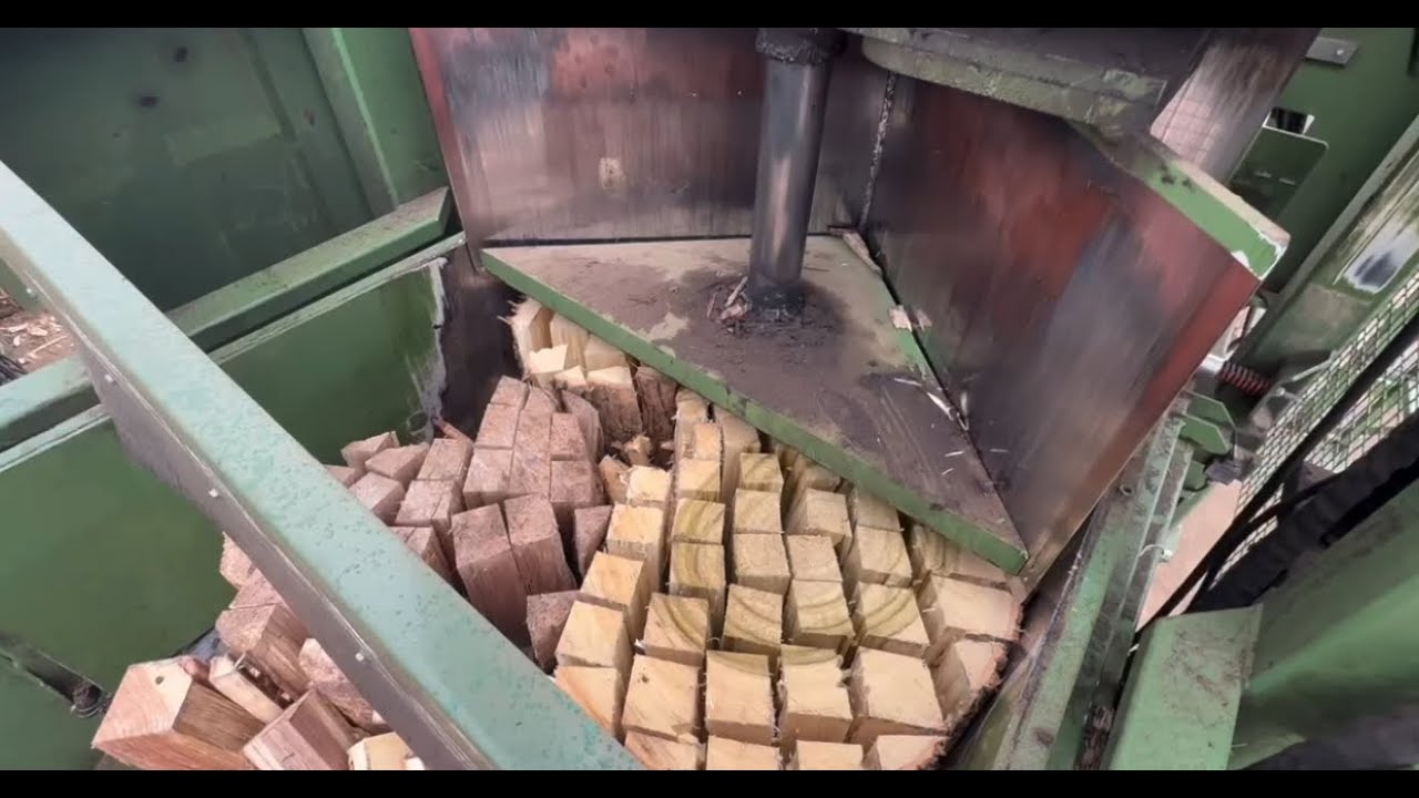Pezzolato's TLA22 Saw and TB1200 Splitter - Mass Firewood Production in Virginia!
