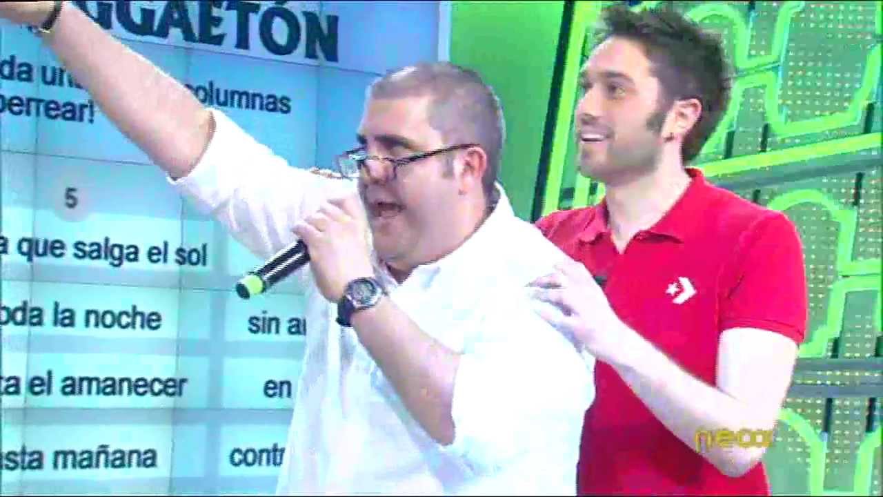 Pablo Pablete canta reggateon en Otra Movida