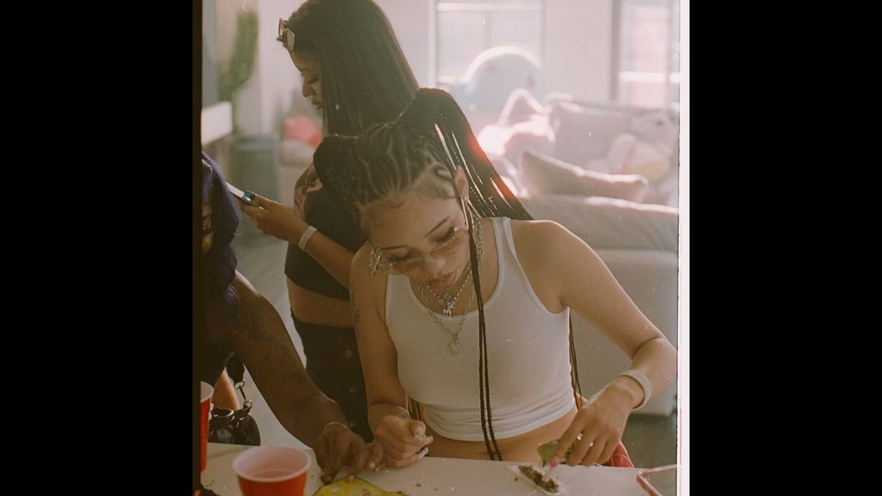 [FREE] Anycia x Karrahbooo x Veeze Type Beat - 