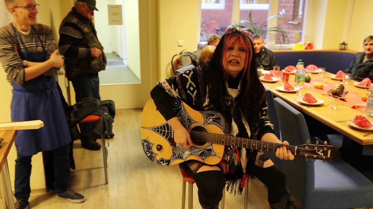 Anca Graterol singt &ldquo;Me and Bobby McGee