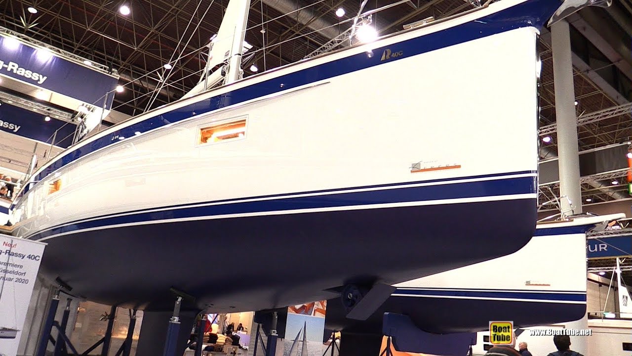 2020 Hallberg Rassy 40C Sailing Yacht - Walkaround Tour - Debut at 2020 Boot Dusseldorf