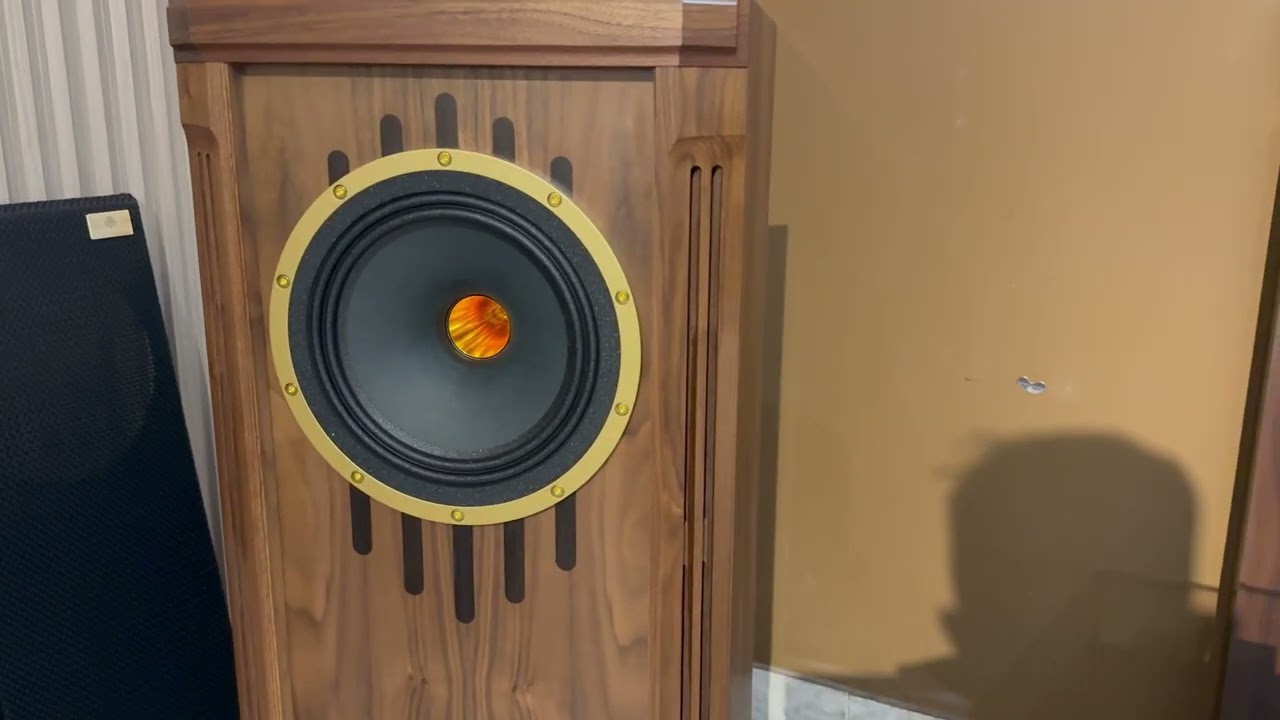  Giai điệu đầy cảm x&uacute;c c&ugrave;ng Tannoy Kensington GR-OW & Viva Solista