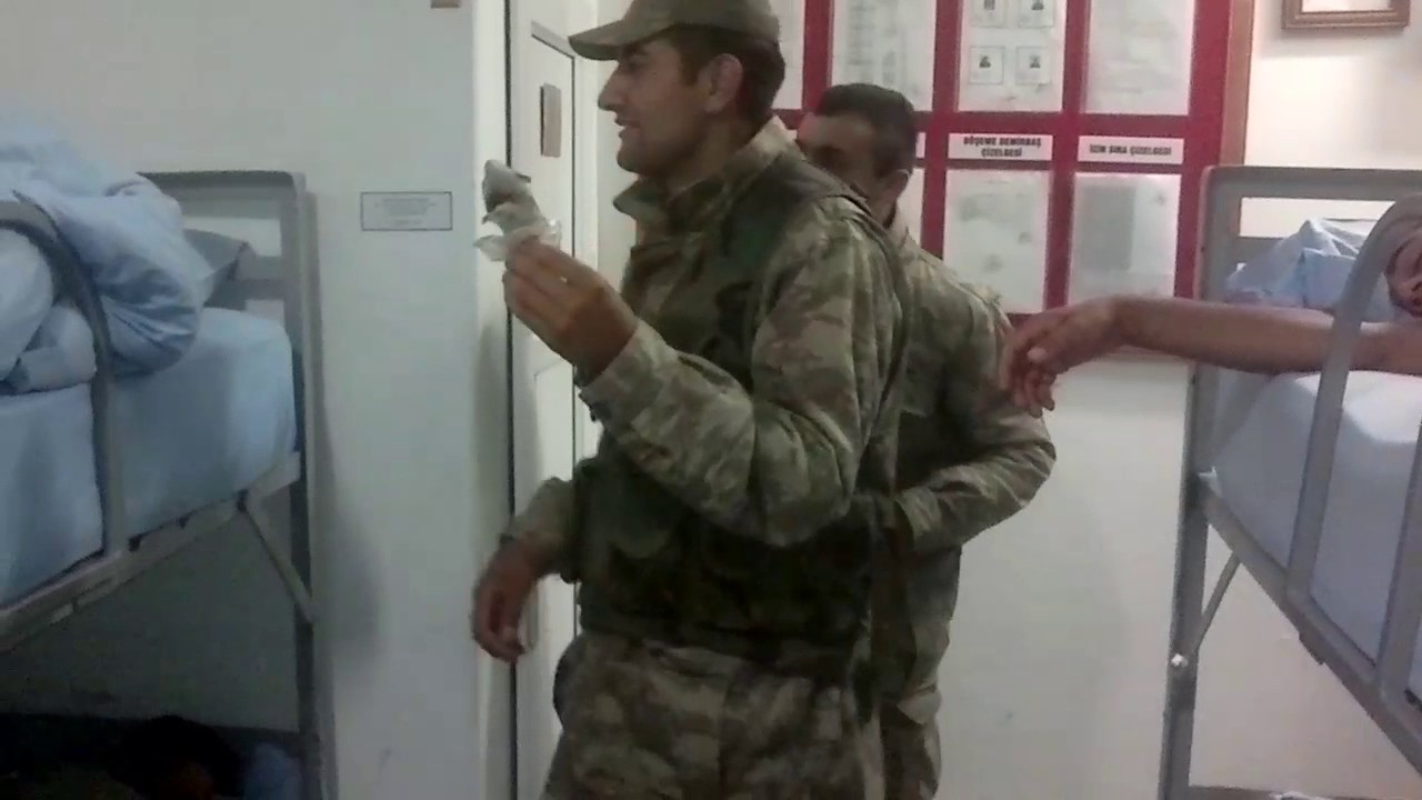 Yok böyle bir asker şakası 🤣😂