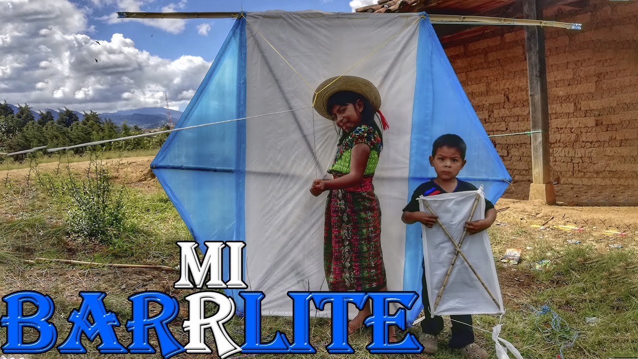 Construimos un barrilete gigante con los colores de Guatemala