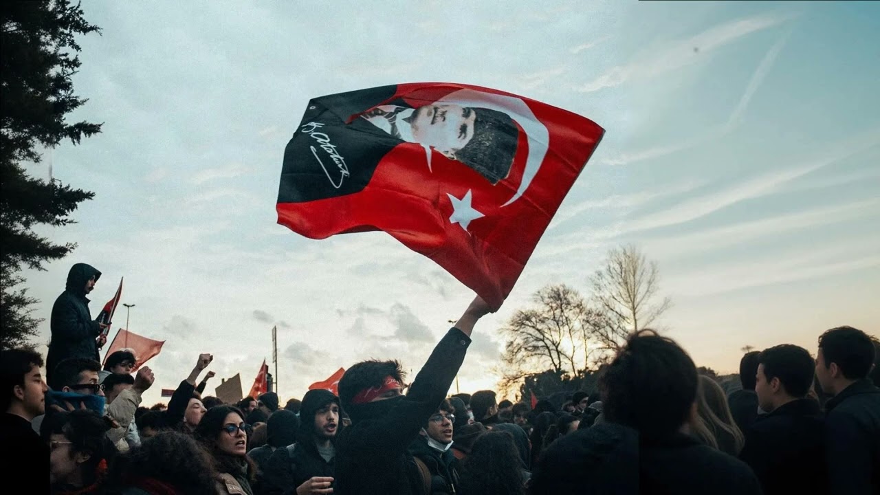 Mustafa Kemal Paşam ne istersen iste bizden