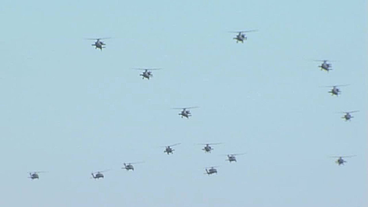 Massive Formation Of AH-64 Apache & UH-60 Black Hawk Helicopters Arrive At JBLM