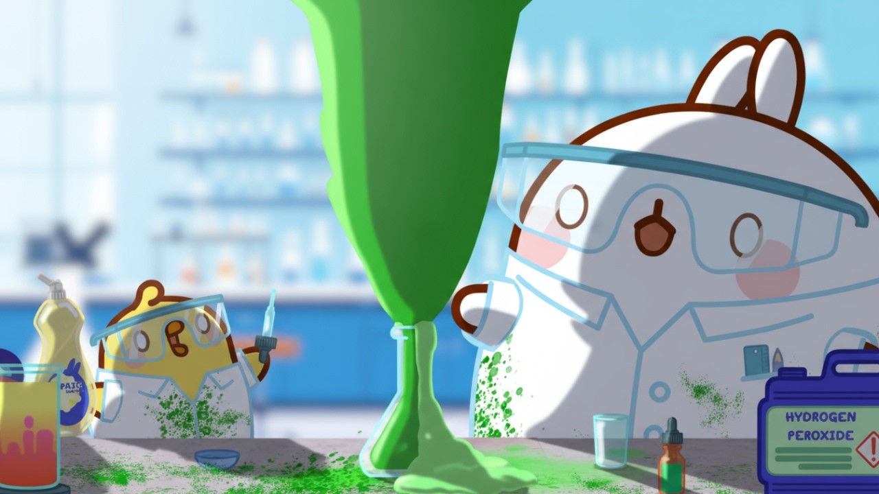 SCIENCE EXPERIMENTS gone TOO FAR with Molang and Piu Piu 🧪💥