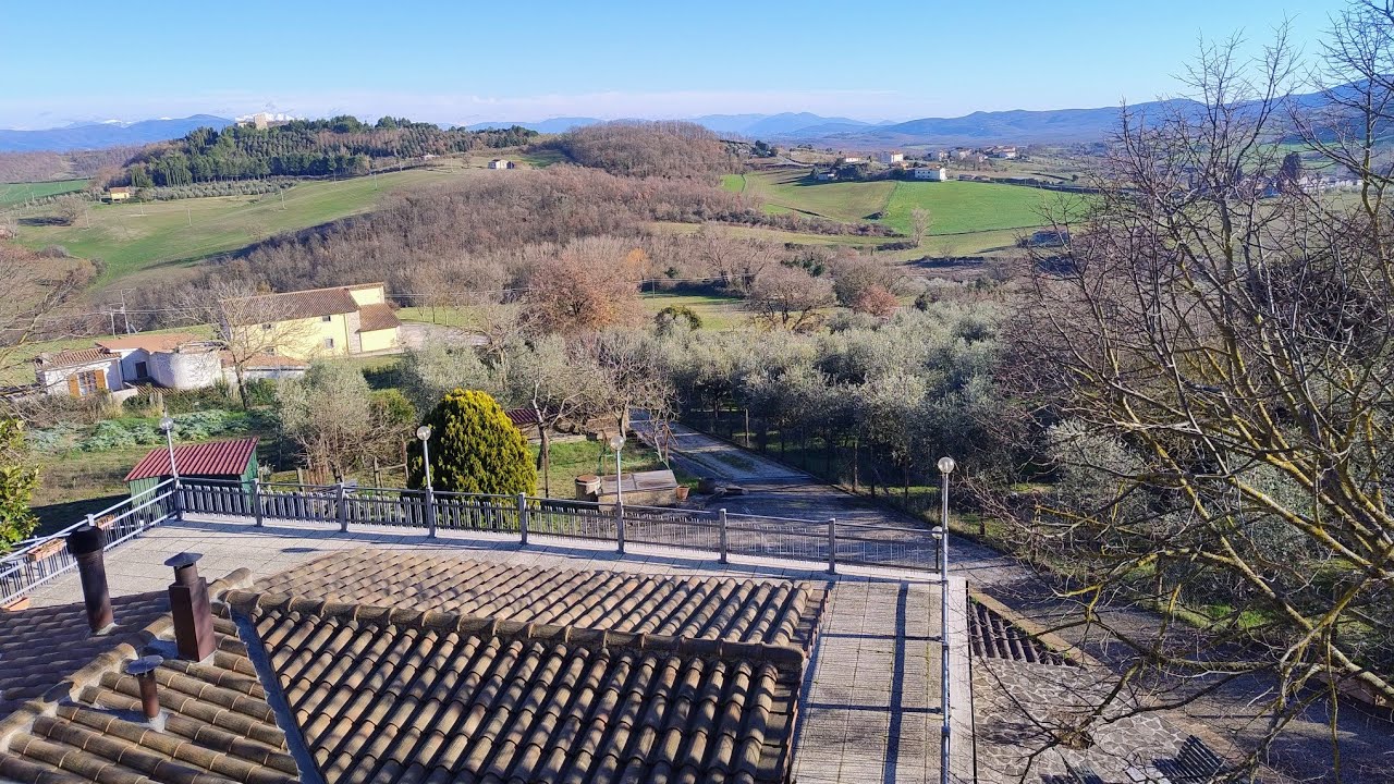 Nel cuore incontaminato dell' Umbria 🌻🪻🌹 splendida bifamiliare 🏡 in caratteristico borgo medievale ⛪