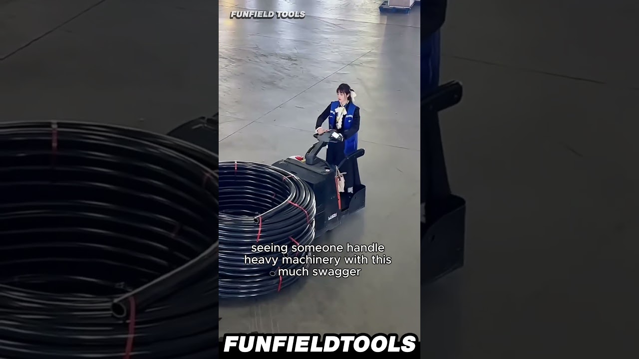 Warehouse DRIFT Queen Is UNSTOPPABLE 