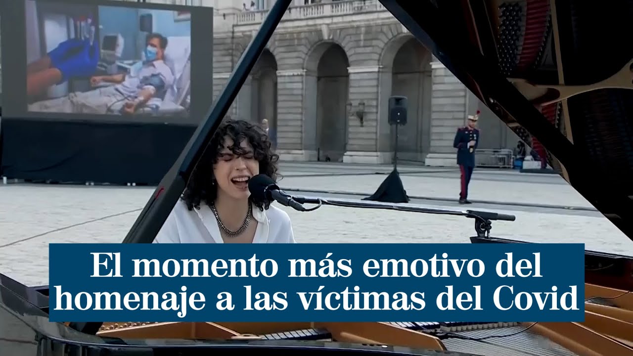 El momento más emotivo del homenaje a las víctimas del Covid