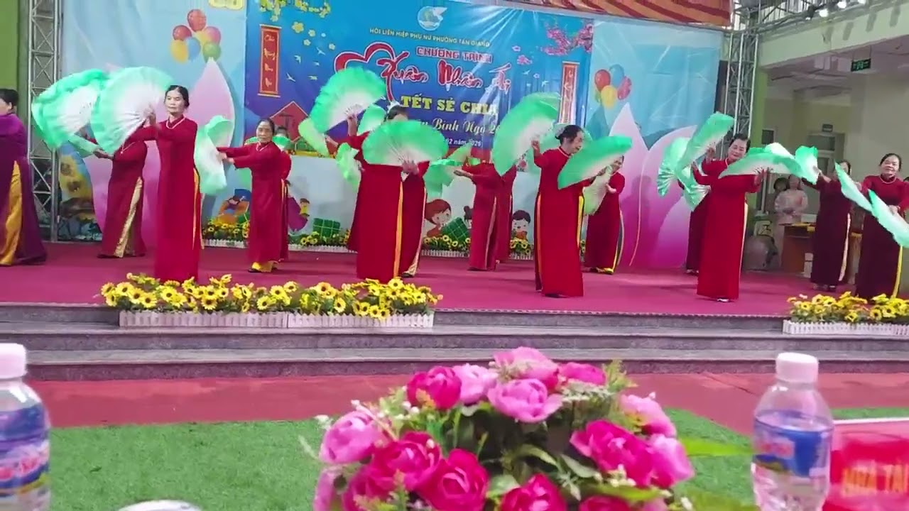 Sắc xuân 