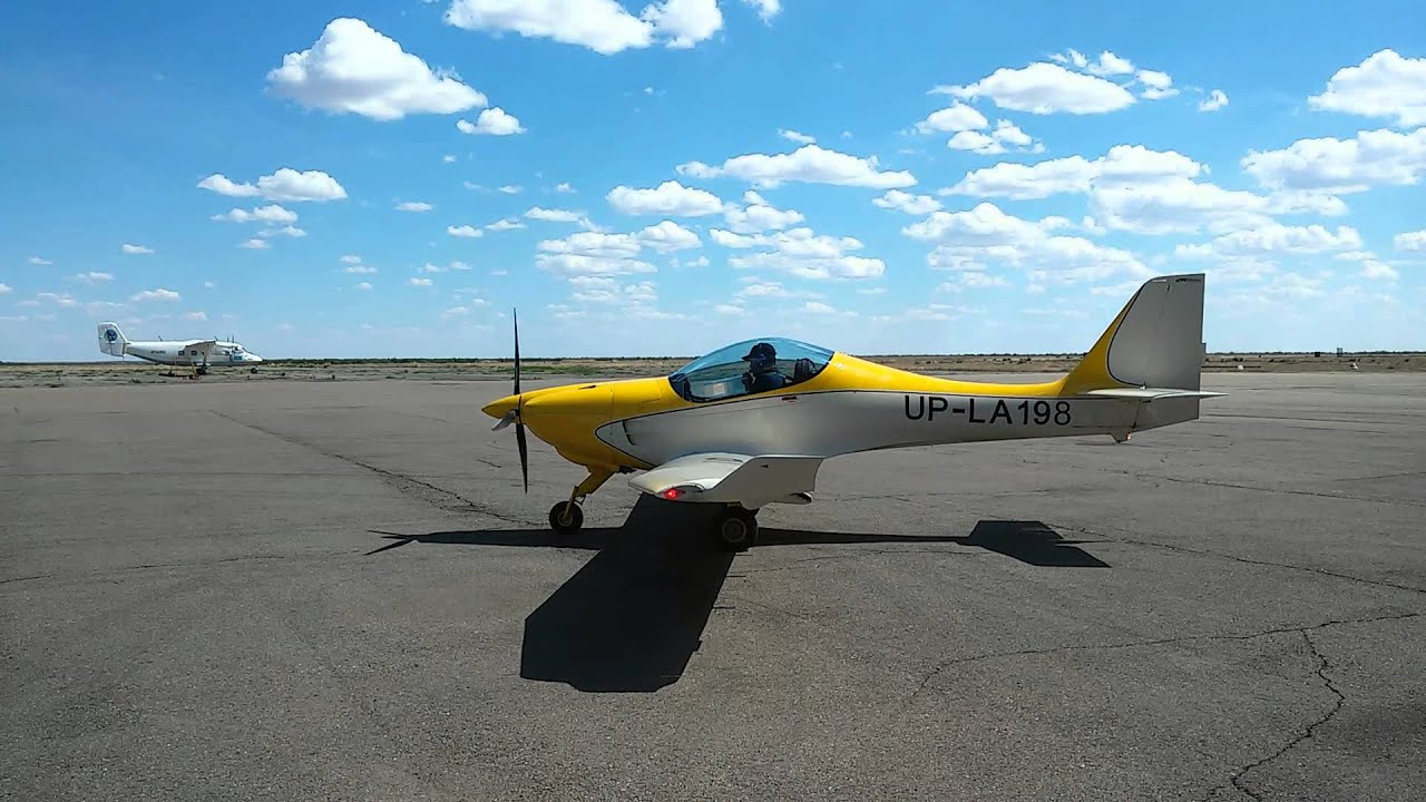 Small plane B&F Technik FK 14 Polaris | Маленький самолёт B&F Technik FK 14 Polaris.
