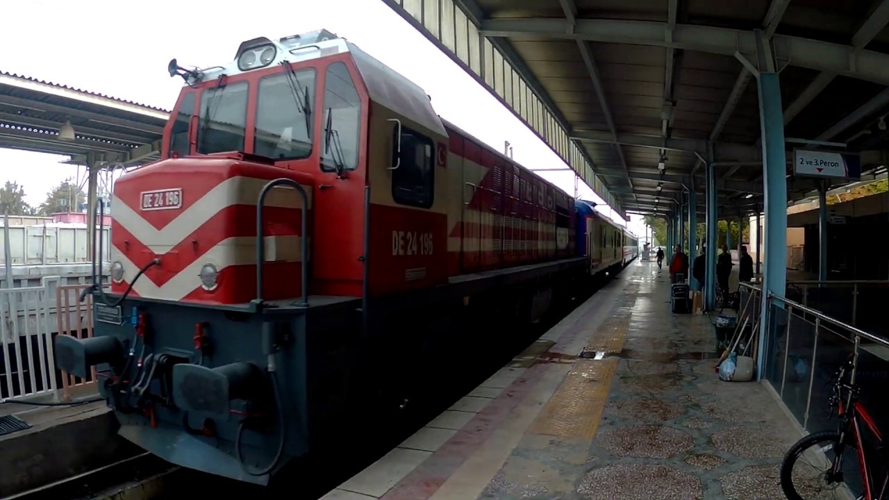 TCDD E68025 Fırat Ekspresi Malatya - Adana. Fevzipaşa, Osmaniye, Ayran Tüneli, Demirköprü DE 24 196