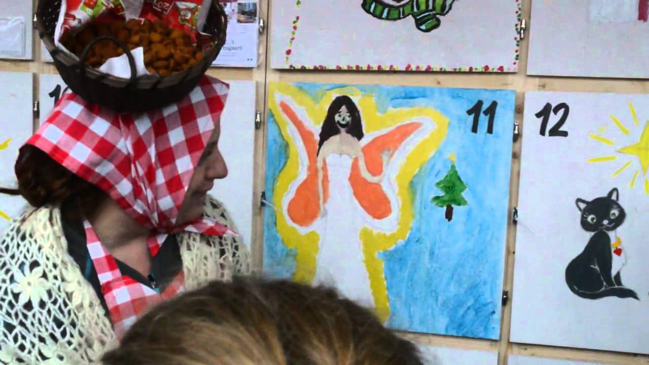 Horne børn og konen med æggene synger julesang!