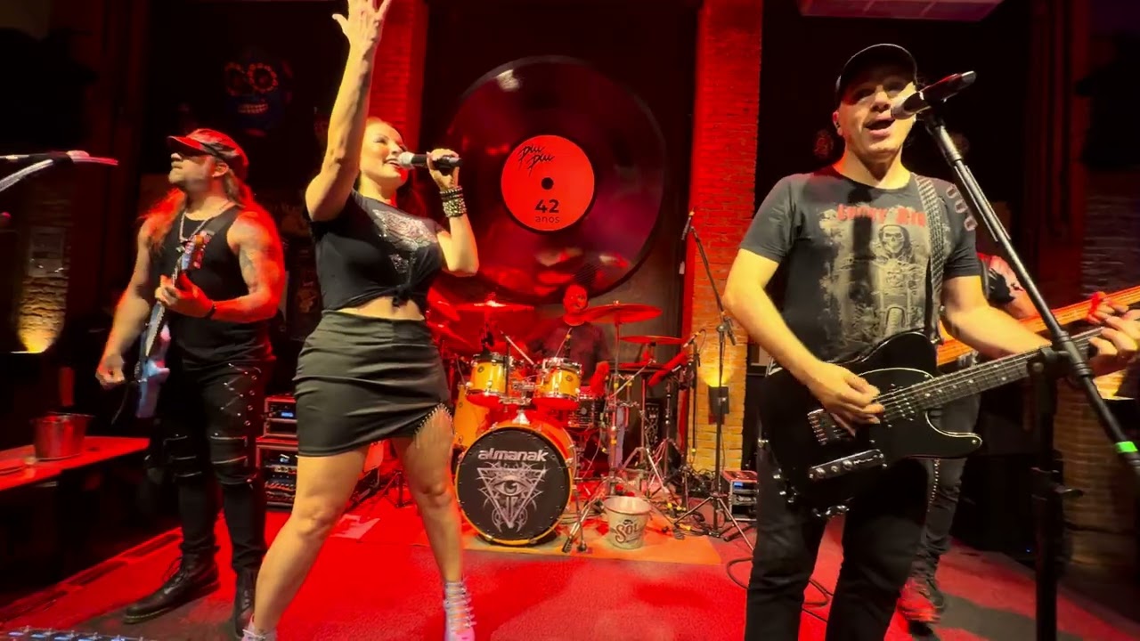 Banda Almanak - Café Piu Piu - 10 - 2 Minutes To Midnight - 4K - 07 Fevereiro 2026