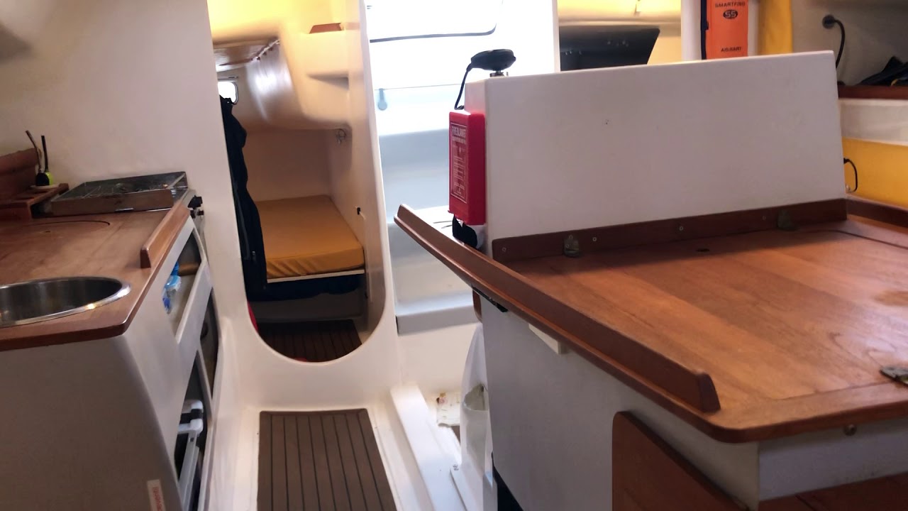Pogo 40 interior