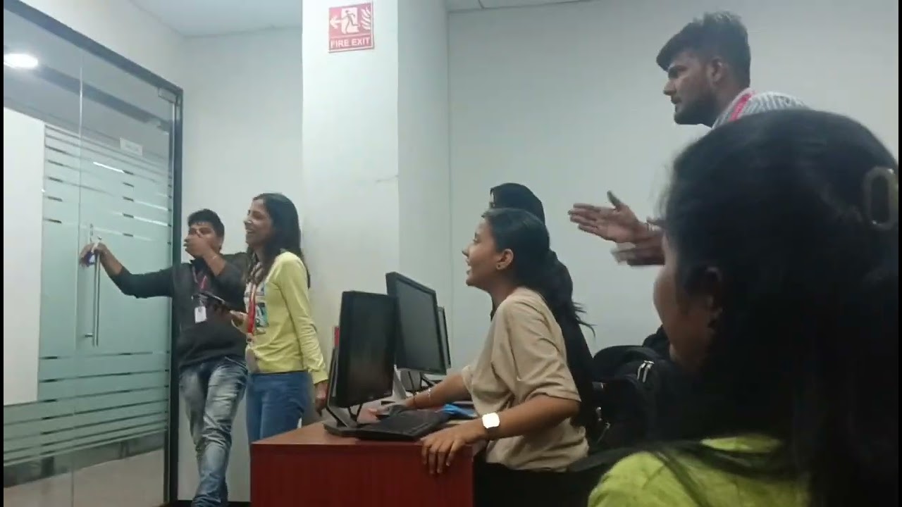 Kaam Kam, Masti Zyada – Dosto Aur Sir Ke Saath Game Day 😎 