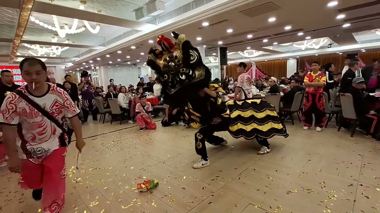 香港合壹龍獅團 十周年會慶 暨春節聯歡晚宴-龍旗體育會醒獅到賀
