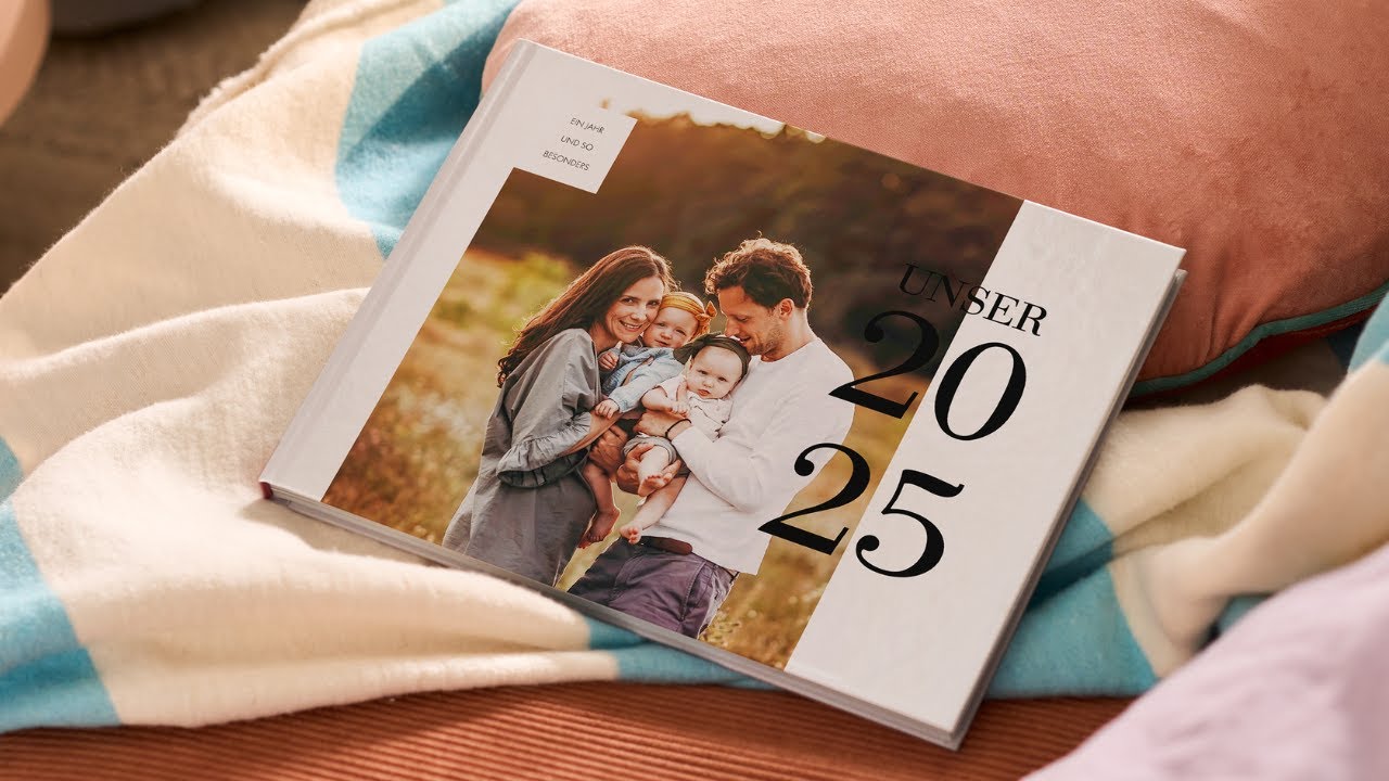 CEWE FOTOBUCH mit Designvorlagen gestalten