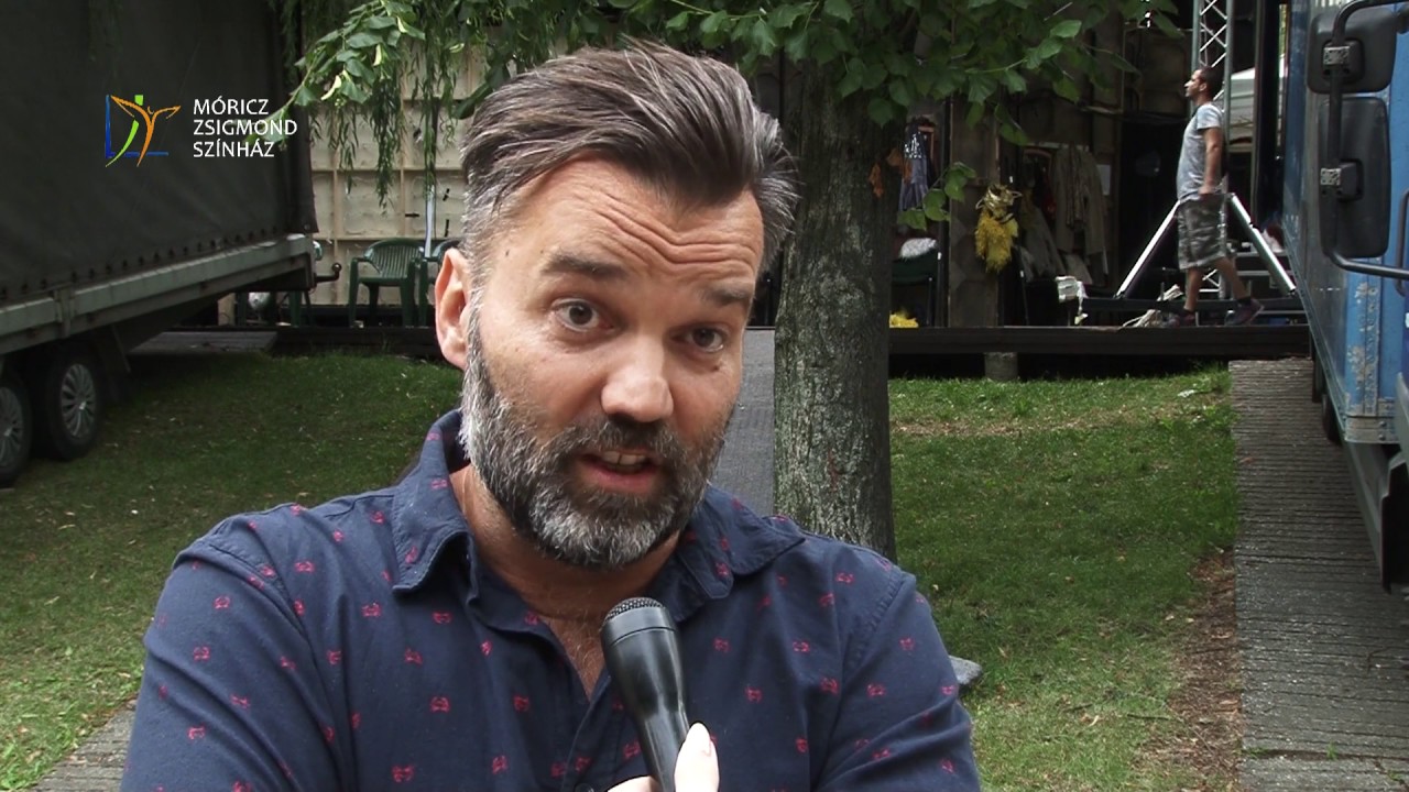Az Őrült Nők Ketrece a Szabadtéri Színpadon