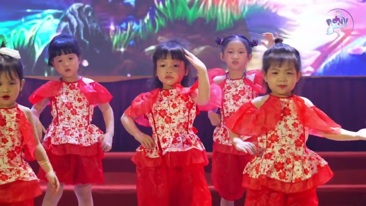 Tiết mục: Xin vía - Biểu diễn: Lớp M3 TTNT PONY