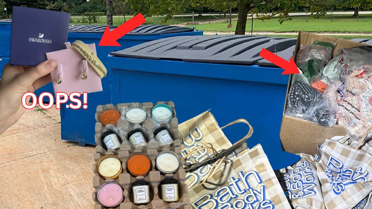 Dumpster Diving at the MALL- Employees ACCIDENTALLY threw this AWAY!