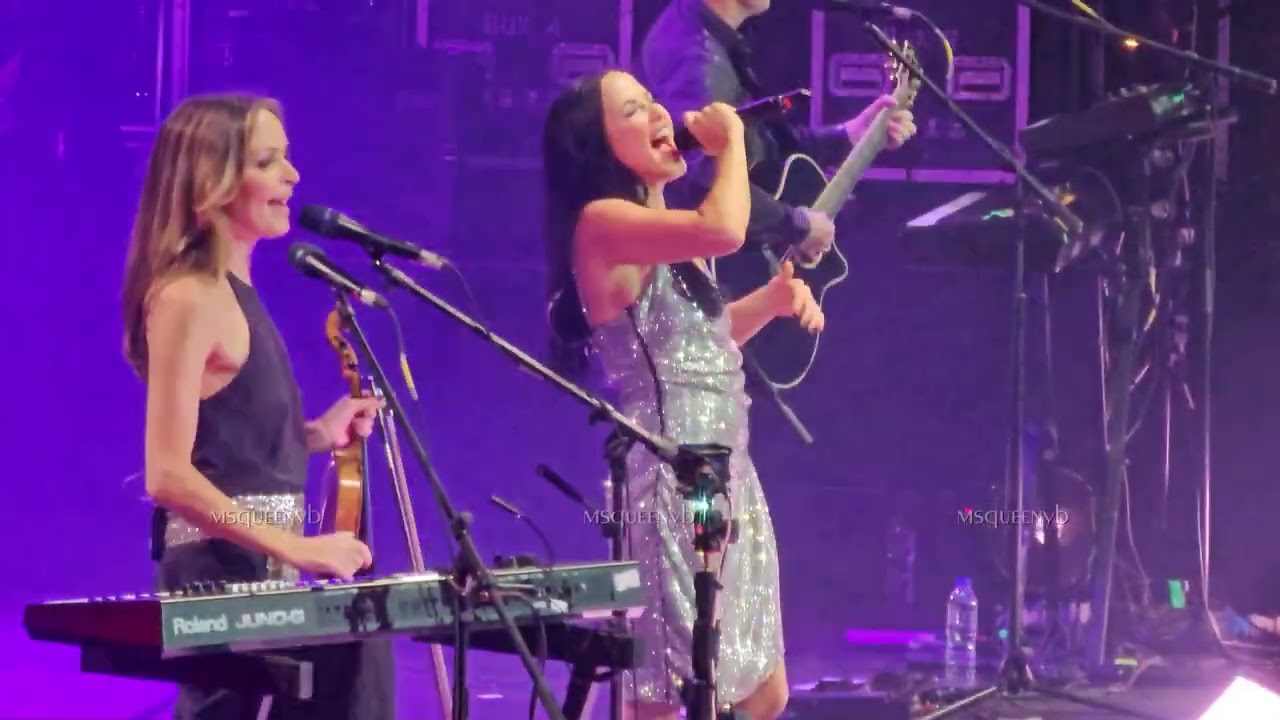 I Never Loved You Anyway – The CORRS (Live in Manila 2023 | Day 2)
