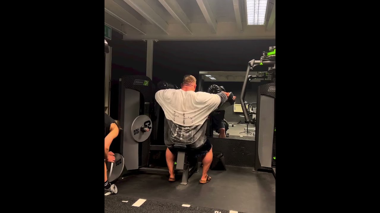 TrainedByJp; Jordan peters shoulder training