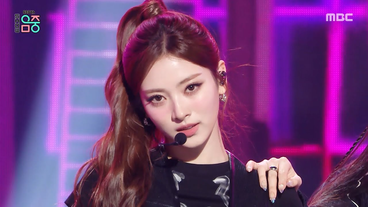 MEOVV (미야오) - HANDS UP | Show! MusicCore | MBC250517방송