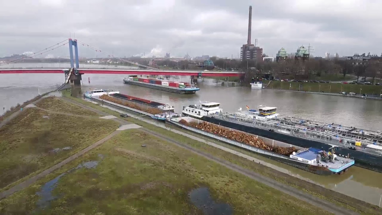 Duisburg Ruhrort Hafen M&uuml;hlenweide