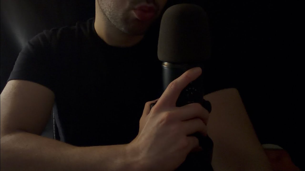 ASMR Goodnight Kisses 