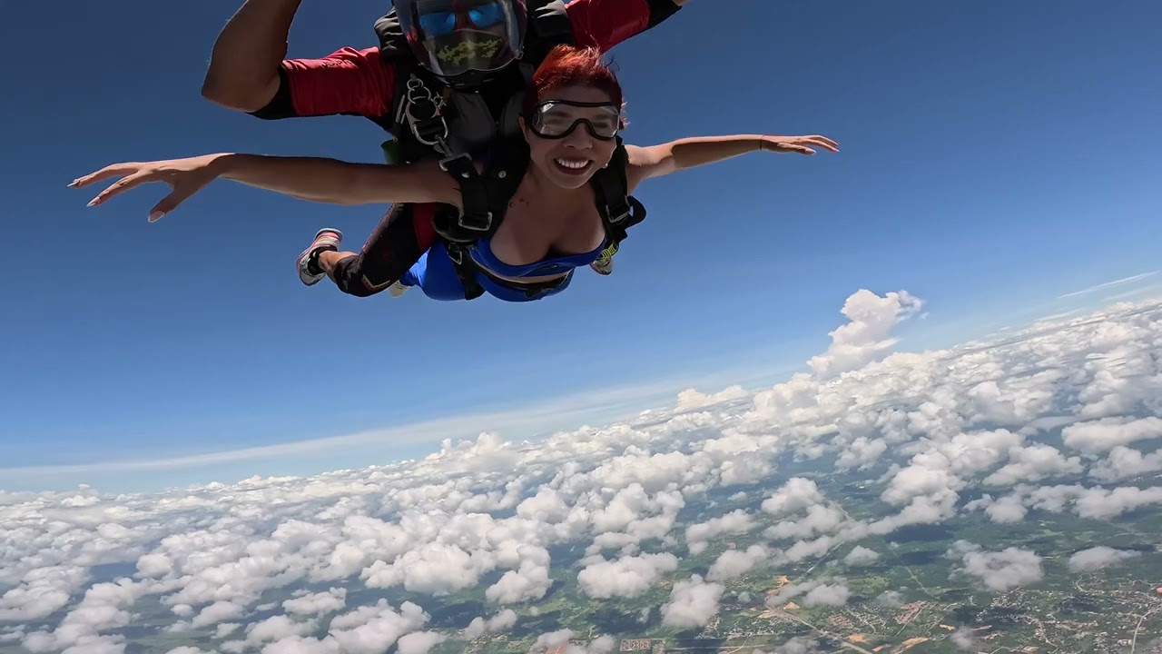 TANDEM STEFFANY | SKYDIVE CARIBBEAN