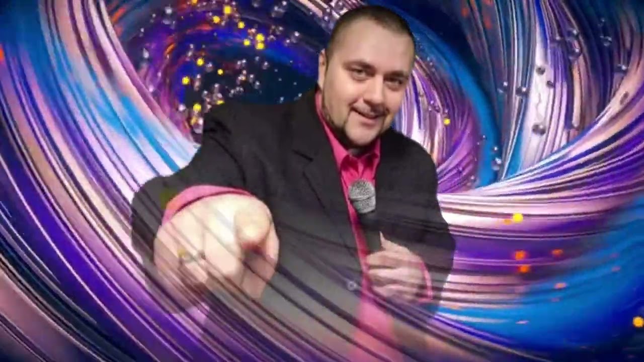 Dombov&aacute;ri rolly ❌ Van egy asszony