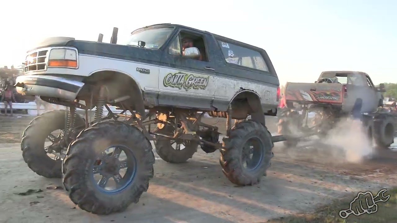TRUCKS GONE WILD NEW YORK TUG OF WAR 2023