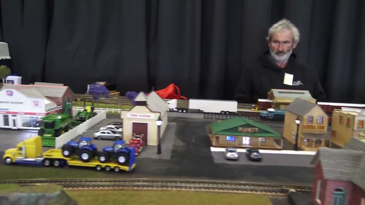 Sandown Model train show