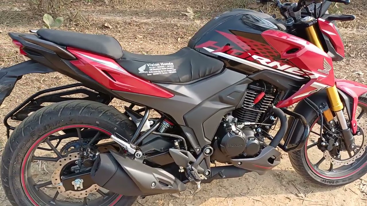 Honda Hornet 2.0 2025, OBD dual channel Abs, with killer looks, Best in mileaege/ commuter bike.