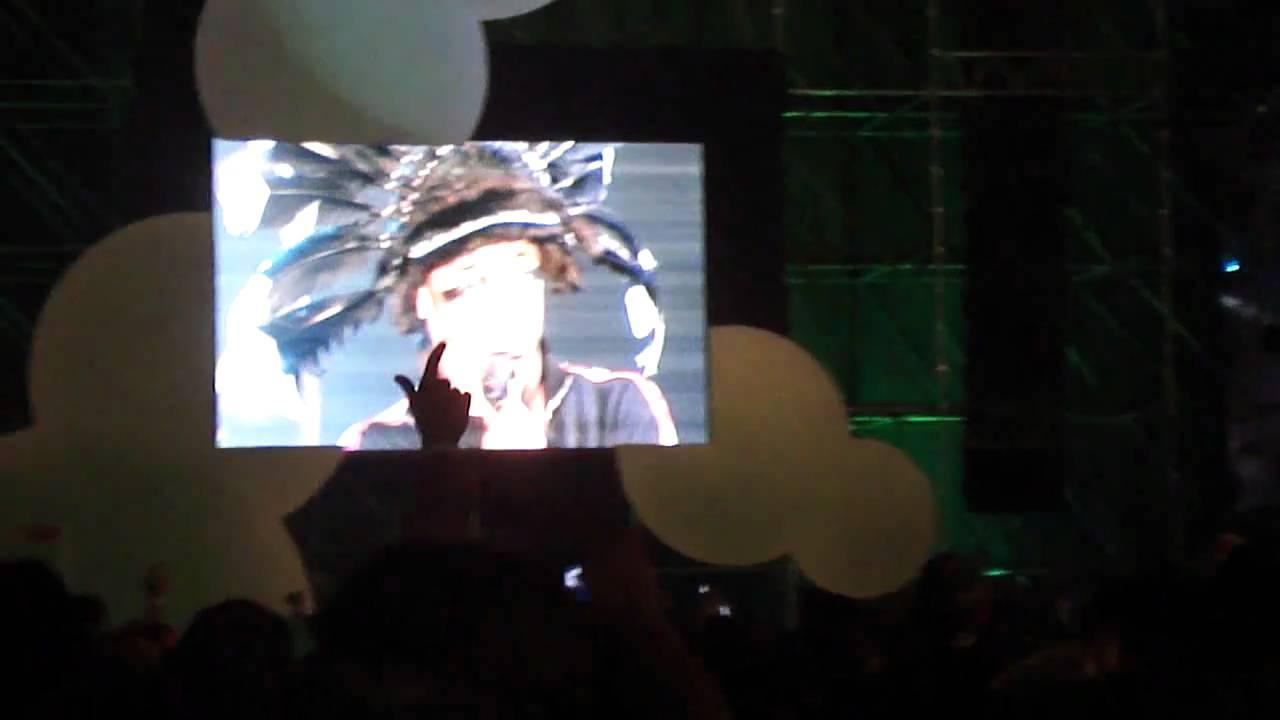 Natura About Us   Jamiroquai   Virtual Insanity