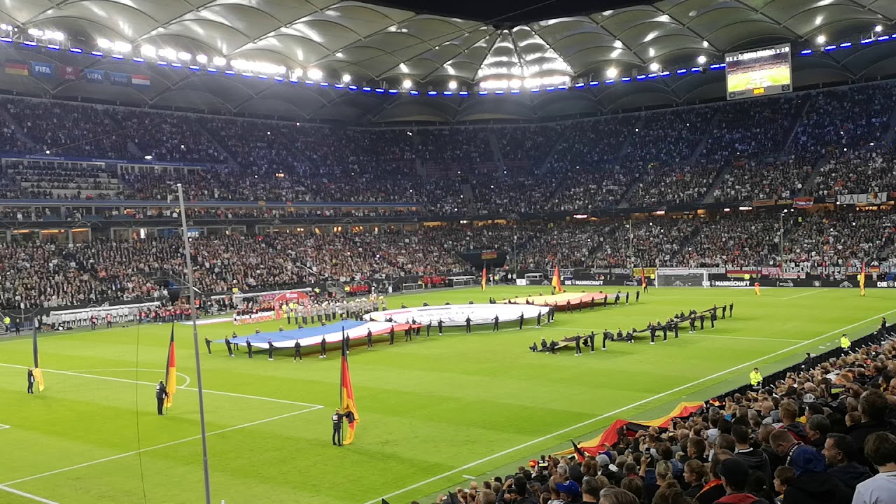 Deutschland - Holland 2019 in Hamburg Deutsche Nationalhymne Hymne