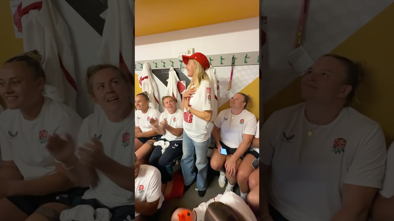 Chloe Kelly hyping up the #RedRoses ❤️ 🏴󠁧󠁢󠁥󠁮󠁧󠁿 | #RWC2025 #englandrugby #lionesses