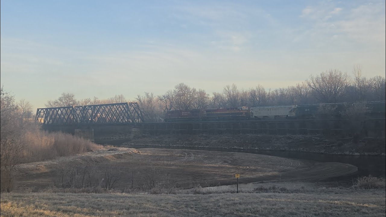 Early Morning CPKC train west across the Cottonwood River trestle, New Ulm, MN (November 21, 2025)