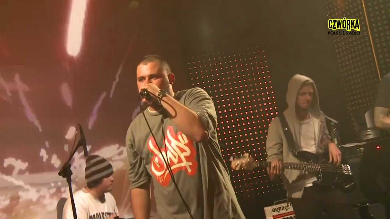 Hi Fi Banda - Zero dwa dwa (na żywo w Czw&oacute;rce)