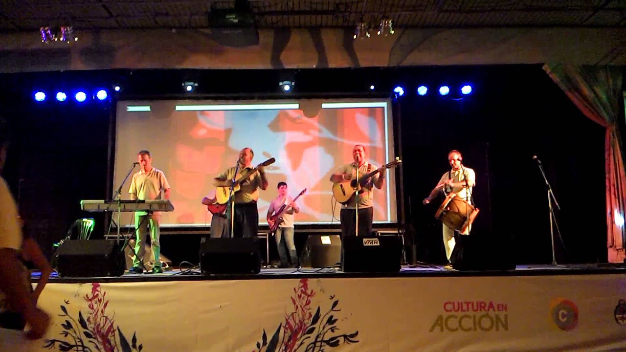Gabriel Cantisani y su conjunto en Cosqu&iacute;n Pe&ntilde;a Oficial 31/01/2014