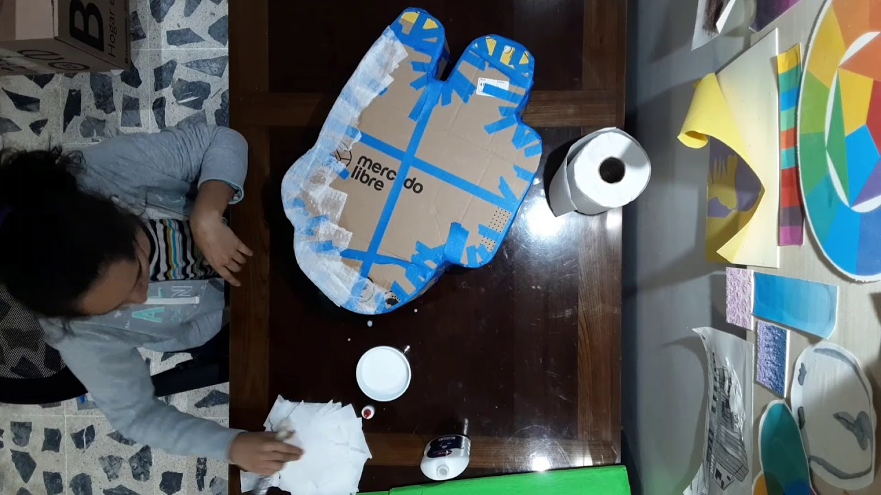 Piñata Among Us - DIY