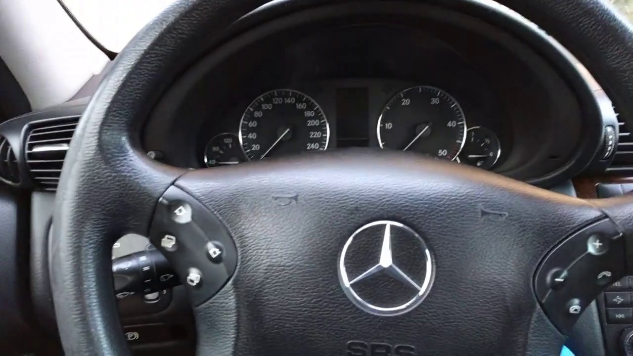 Remove mercedes instrument cluster / dashboard DIY